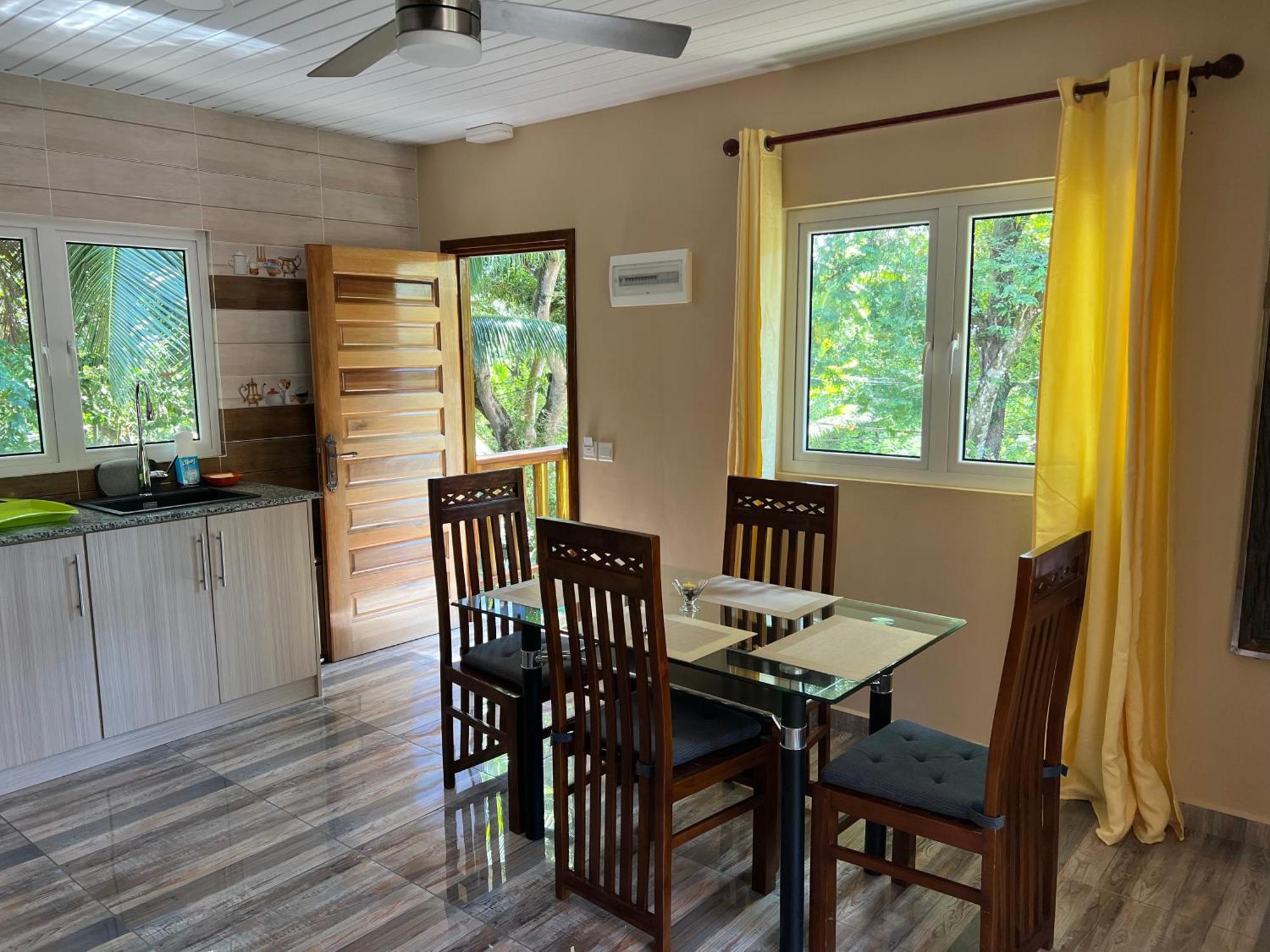 Chloe'S Cottage Self-Catering La Digue Dış mekan fotoğraf