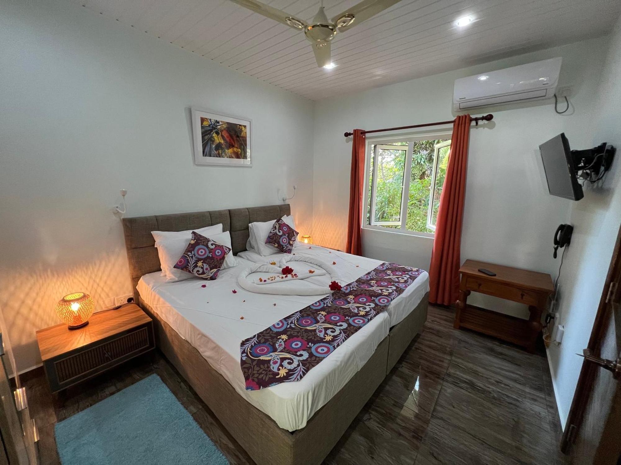 Chloe'S Cottage Self-Catering La Digue Dış mekan fotoğraf
