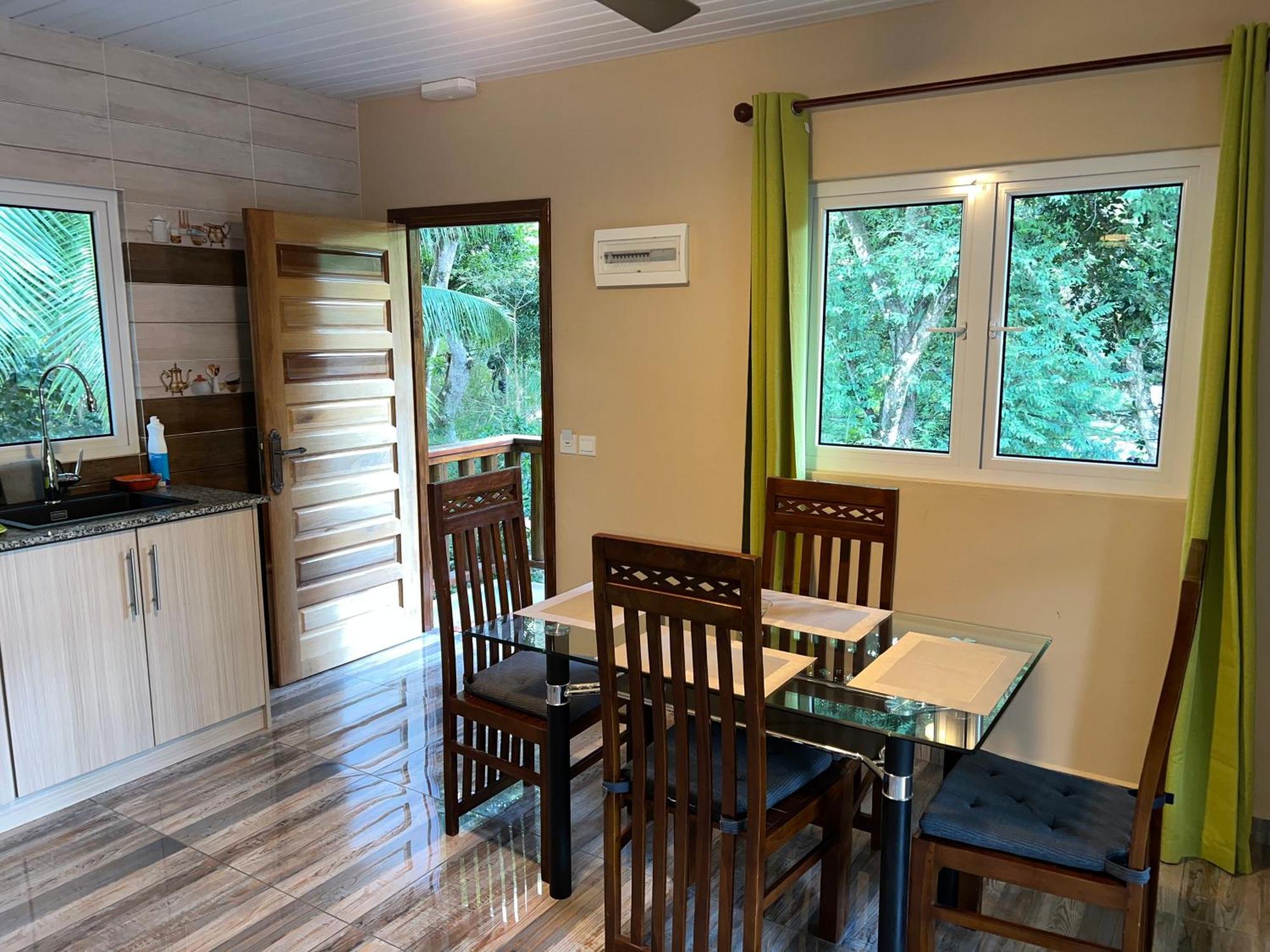 Chloe'S Cottage Self-Catering La Digue Dış mekan fotoğraf