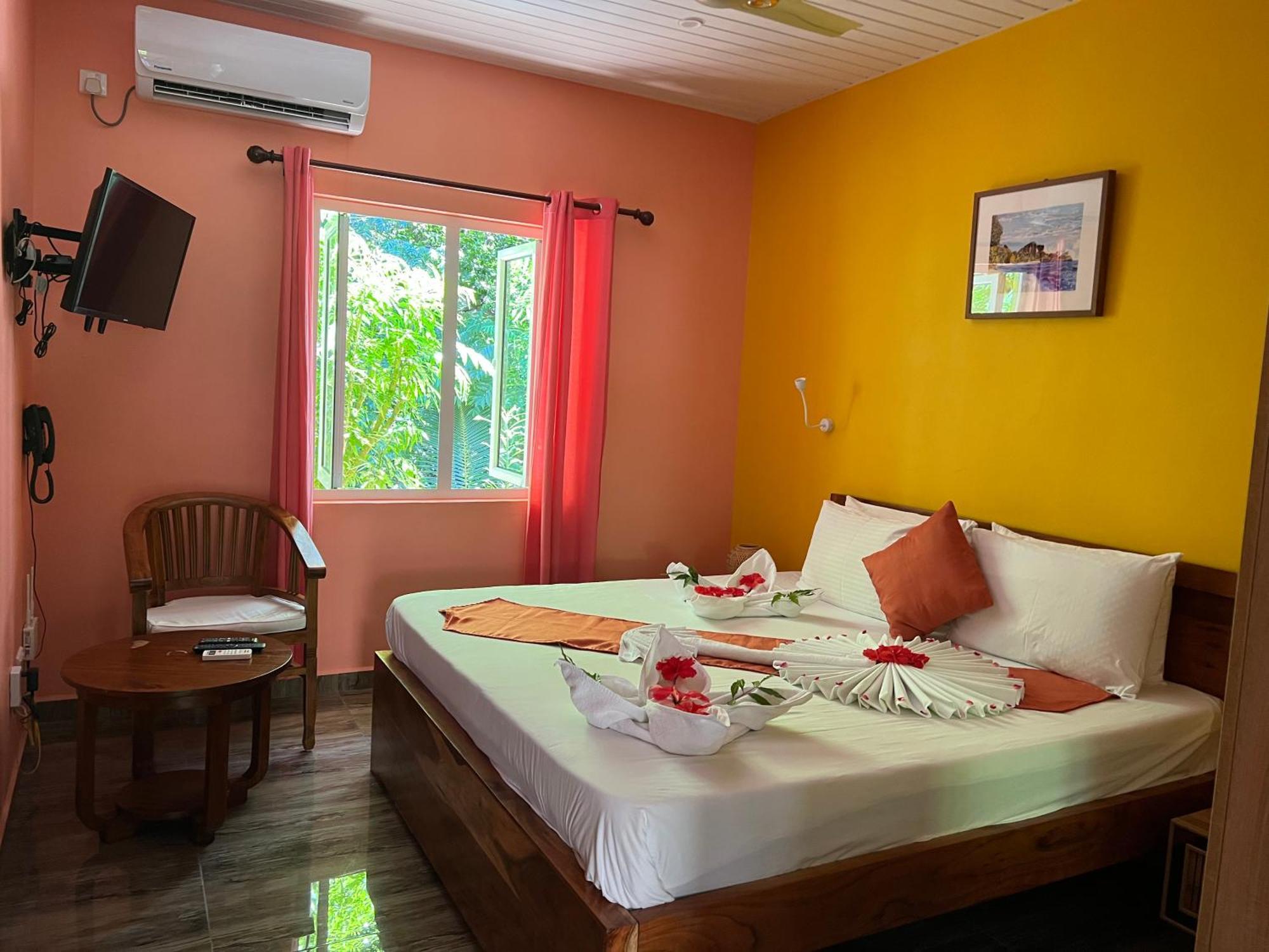 Chloe'S Cottage Self-Catering La Digue Dış mekan fotoğraf