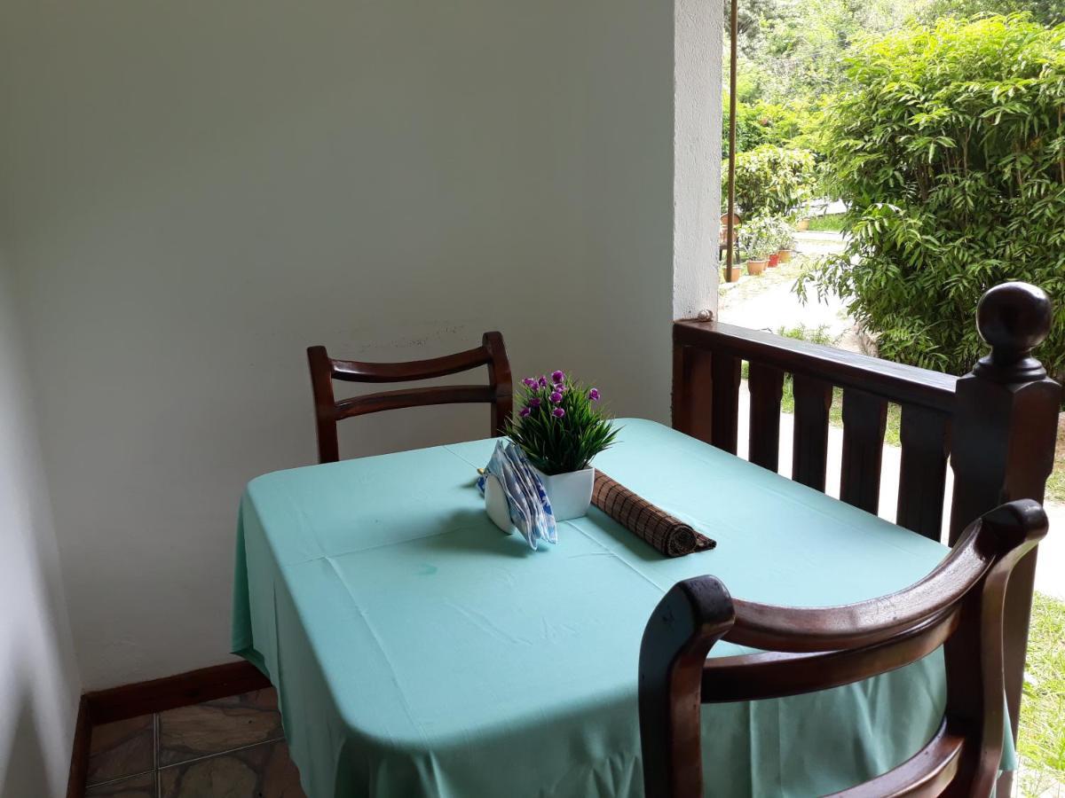 Chloe'S Cottage Self-Catering La Digue Oda fotoğraf